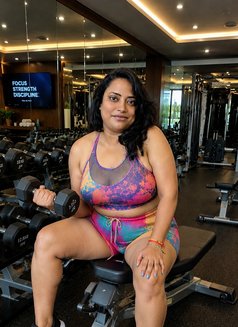 Bristi Mukherjee - escort in Kolkata Photo 7 of 9