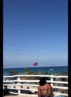 Brit Arab (Ladies ONLY) - Male escort in Doha Photo 2 of 3