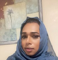 British Pakistani shemale with 8”Monster - Male escort in Dubai