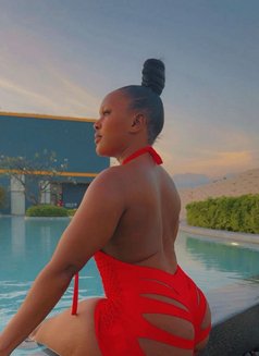 Brittah Squirtting, Rimming, Queen - puta in Bangkok Photo 3 of 6