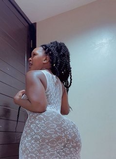 Brittah Squirtting, Rimming, Queen - puta in Bangkok Photo 5 of 6