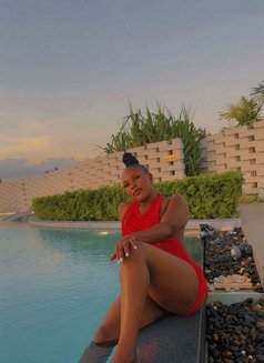 Brittah Squirtting, Rimming, Queen - puta in Bangkok Photo 6 of 6