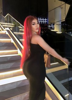 Brittney - escort in Dubai Photo 3 of 5