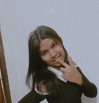 Browine. Friend With Benefits - puta in Noida