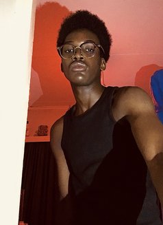 Sexy Jermaine - Male escort in Nairobi Photo 7 of 8