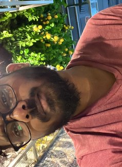 Brown Kendoll - Male escort in Dubai Photo 1 of 2