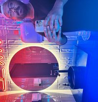 Brown Kendoll - Male escort in Dubai