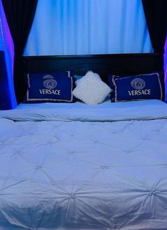 DAILY ROOMS IN ABUDHABI FIAMA BUILDING - escort in Abu Dhabi Photo 2 of 3