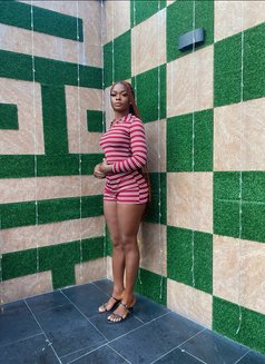 Brown Queen - Acompañante in Lagos, Nigeria Photo 4 of 5