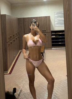 Brown Skin Stefani - escort in Hanoi Photo 5 of 7