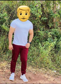 Brown eyes create a romantic fantasy. - Male escort in Dubai Photo 3 of 7