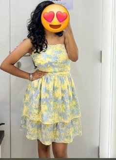 Real Meet Cam Sessions - escort in Noida Photo 1 of 3