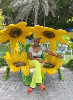 Brownsugar - puta in Dubai Photo 22 of 25