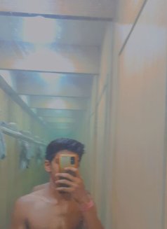 Bruce - Male escort in Mumbai Photo 1 of 6