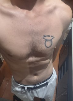 Brucie - Male escort in Pretoria Photo 1 of 2