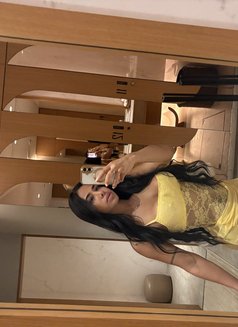 Bruna 🇨🇴🇨🇴 Business Bay - puta in Dubai Photo 14 of 16