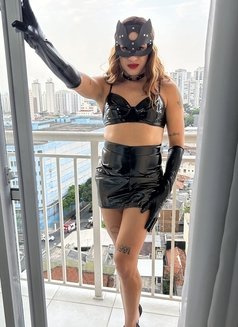 Bruna Santos - Transsexual escort in Dubai Photo 3 of 8