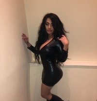 Bruna Satinni in Albertiville - dominatrix in Albertville