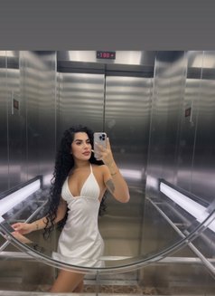 Morene - dominatrix in Dubai Photo 8 of 8