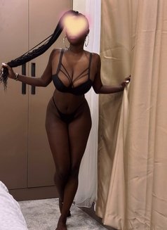 Brunetta - escort in Marrakech Photo 2 of 4