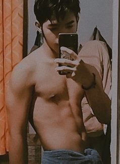 Brisbane - Male escort in Davao Photo 4 of 6