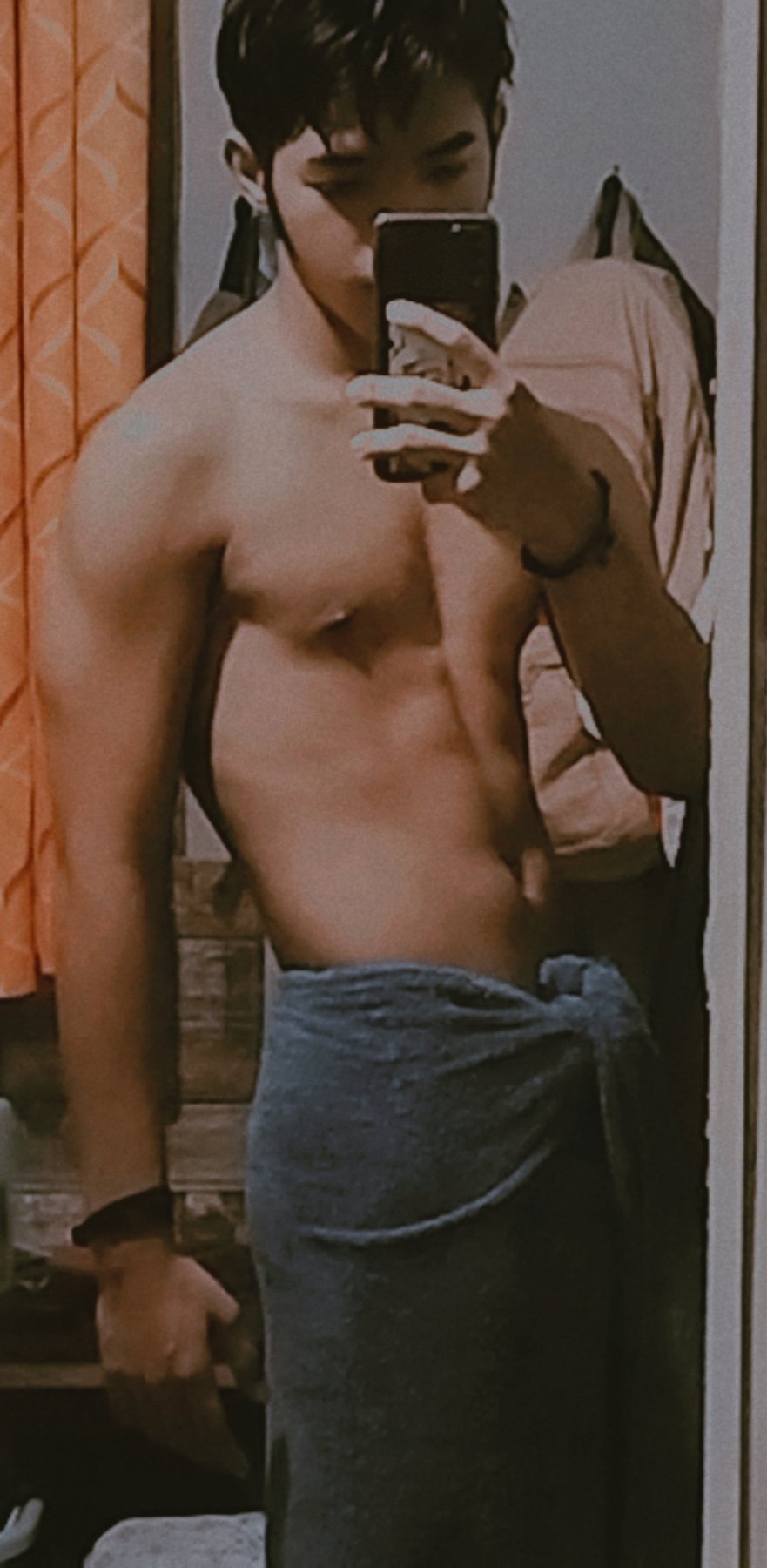 Brisbane, Filipino Male escort in Davao