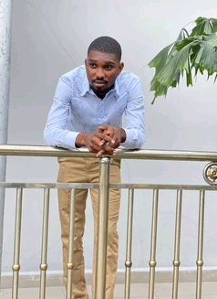 Bryan - Acompañantes masculino in Abuja Photo 3 of 3
