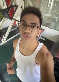 Brylle - Acompañantes masculino in Manila Photo 10 of 12