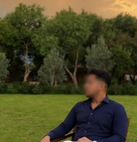 Btech Genius - Male escort in Bangalore