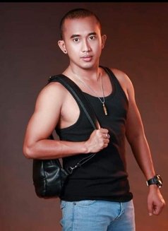 Buaya Jantan Best Msg - Male escort in Kuala Lumpur Photo 4 of 4