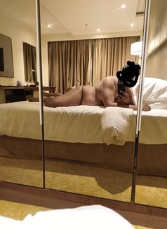 Bubble Boy - Male escort in Chennai Photo 1 of 2