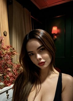 Bubble - Transsexual escort in Manila Photo 8 of 14