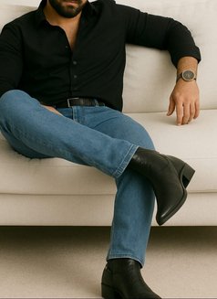 Bubblebuttbtm - Acompañantes masculino in Beirut Photo 3 of 3