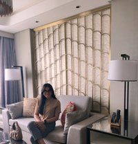 Bubbles - Transsexual escort in Manila