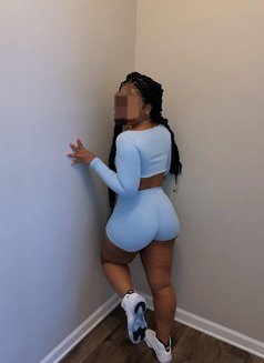 Sapphire starr - puta in Chennai Photo 2 of 4