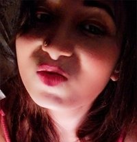 ️ RIYA - Transsexual escort in New Delhi