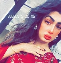 Bublee Sizling - Transsexual escort in Karāchi