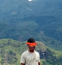 B S podi maan - escort in Kandy