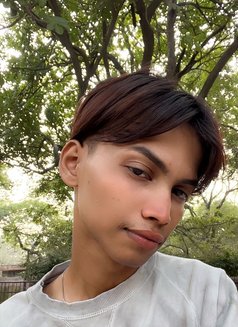 Buddy - masseur in New Delhi Photo 3 of 6