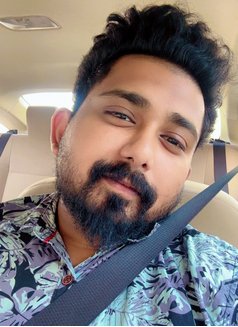 Buddy - Male escort in Riyadh Photo 4 of 5