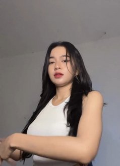 Bùi Oanh - escort in Dammam Photo 5 of 6