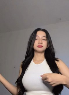 Bùi Oanh - escort in Dammam Photo 6 of 6