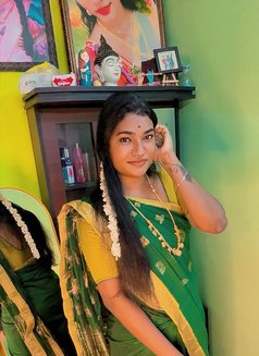Bujji - Transsexual escort in Chennai Photo 1 of 6