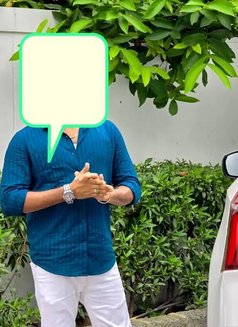 Bull and Male Escorts - Male escort in Bangalore Photo 2 of 3