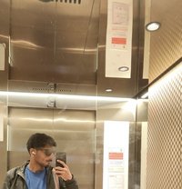 Bull for Couples - Male escort in Pune