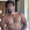 Bull for Couples & Ladies - Acompañantes masculino in Mumbai Photo 4 of 21