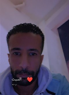 Bull - Male escort in Dubai Photo 1 of 4