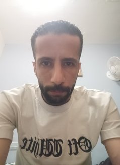 Bull - Male escort in Dubai Photo 4 of 4