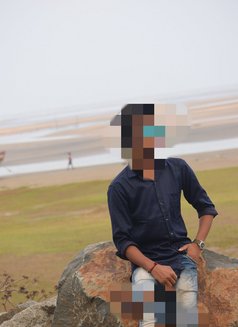 Bull Is Hare - Male escort in Candolim, Goa Photo 1 of 3