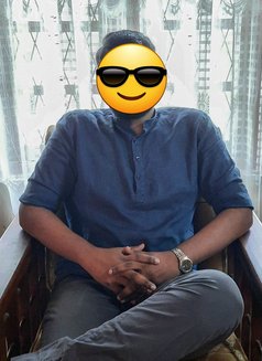 Bull | Ladies | Cuckold | Threesome - Male escort in Colombo Photo 8 of 8